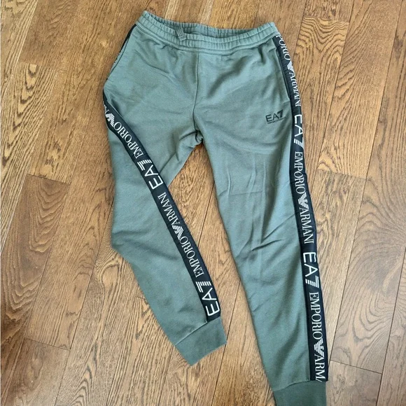 Emporio Armani EA7 Men’s Joggers size M - Picture 1 of 3